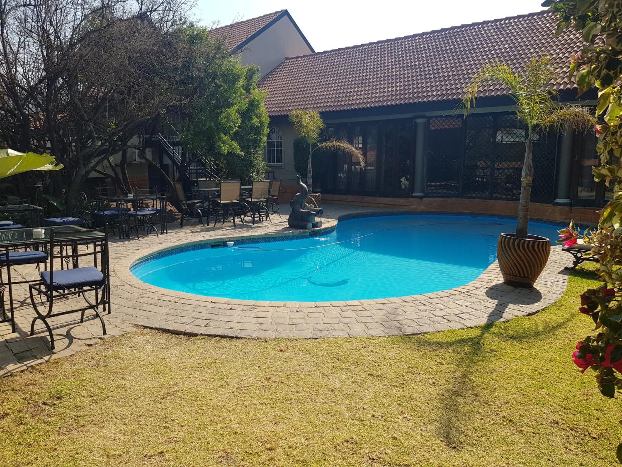 Hotel Midry centro de conferencias Midrand Exterior foto