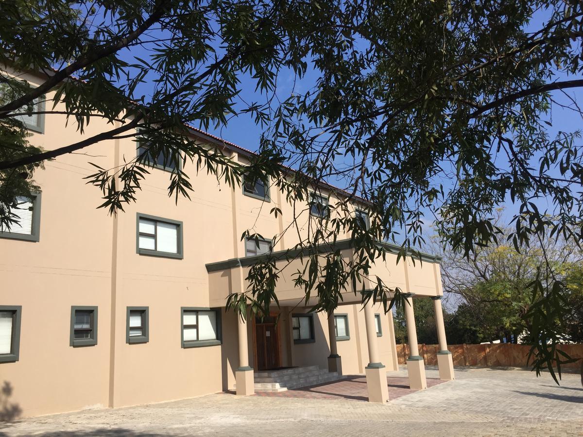 Hotel Midry centro de conferencias Midrand Exterior foto